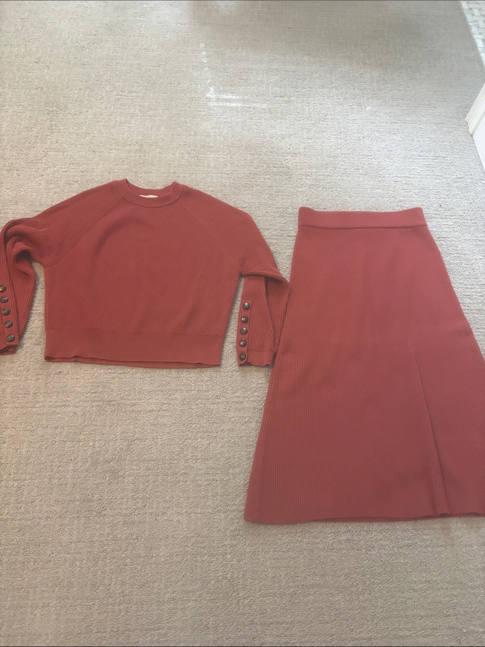Sézane Naelle Skirt and Sami sweater set size large in sienna
